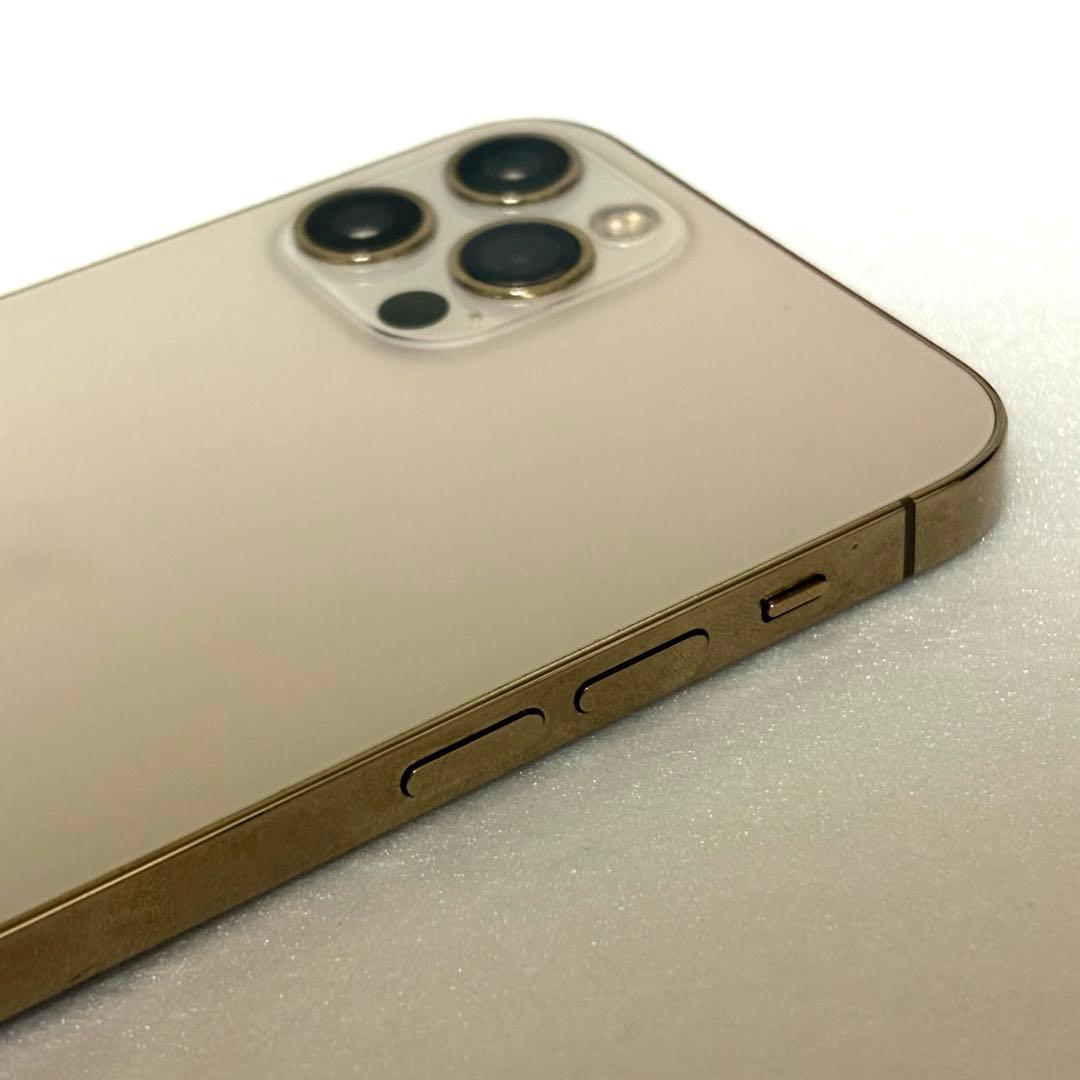 P*g様 iPhone12Pro ゴールド 256GB バッテリー新品100%