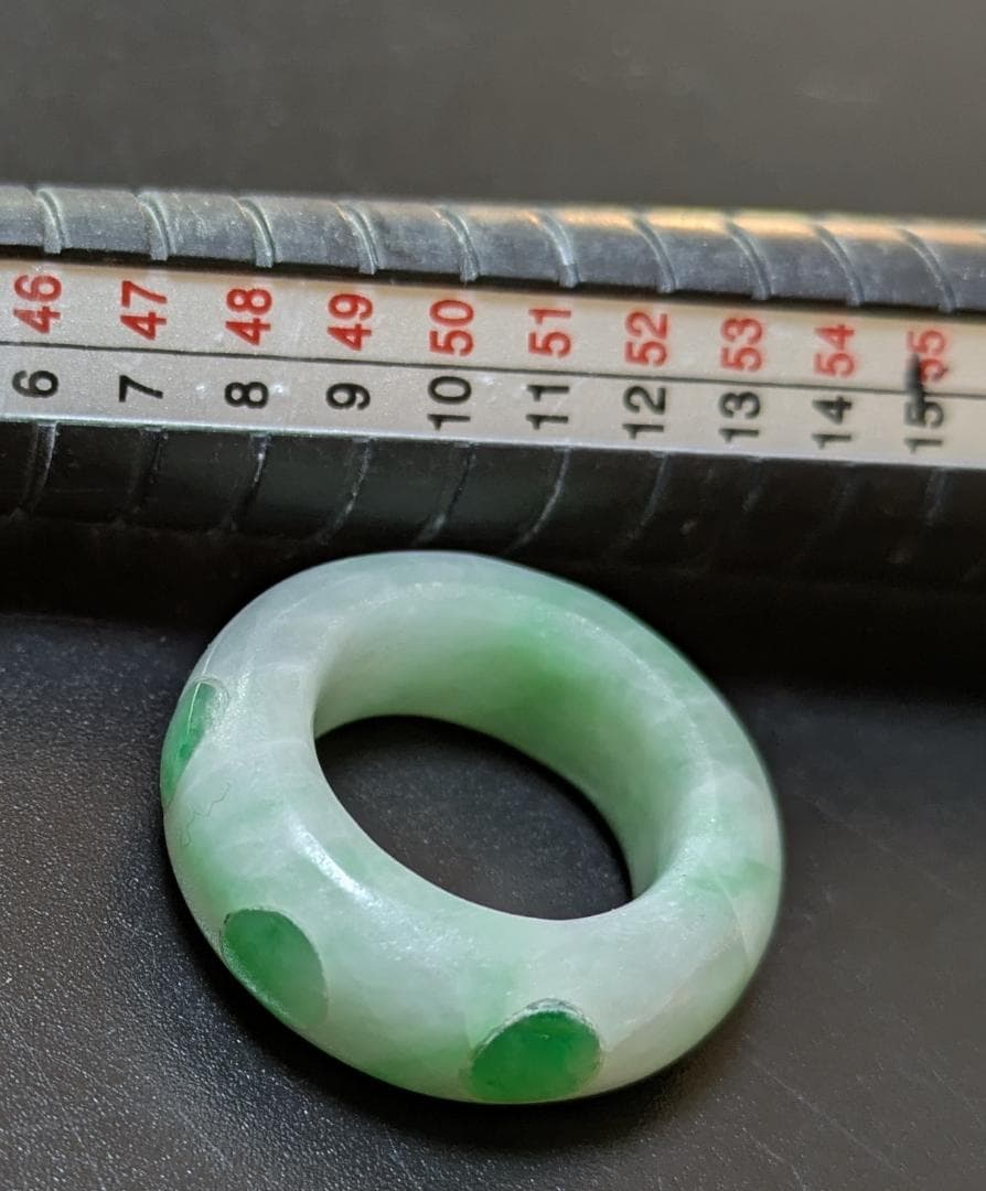 糸魚川翡翠 緑色10号〜15号 　リング指輪　勾玉