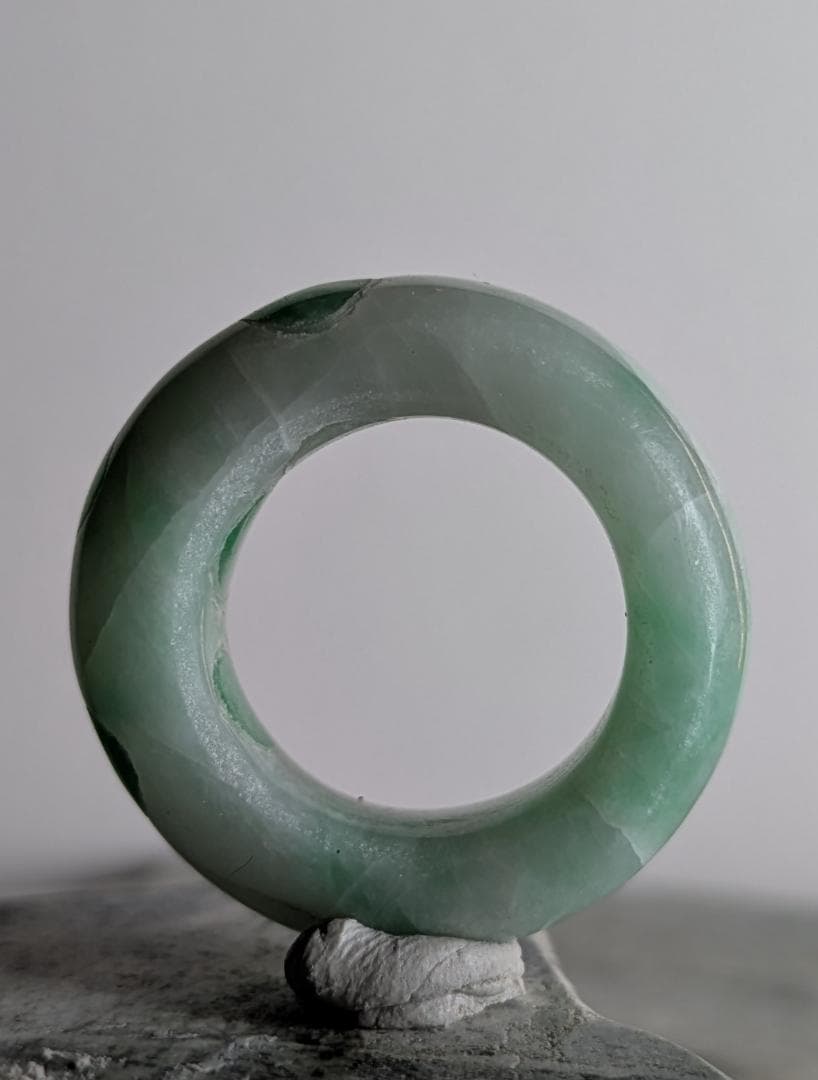 糸魚川翡翠 緑色10号〜15号 　リング指輪　勾玉