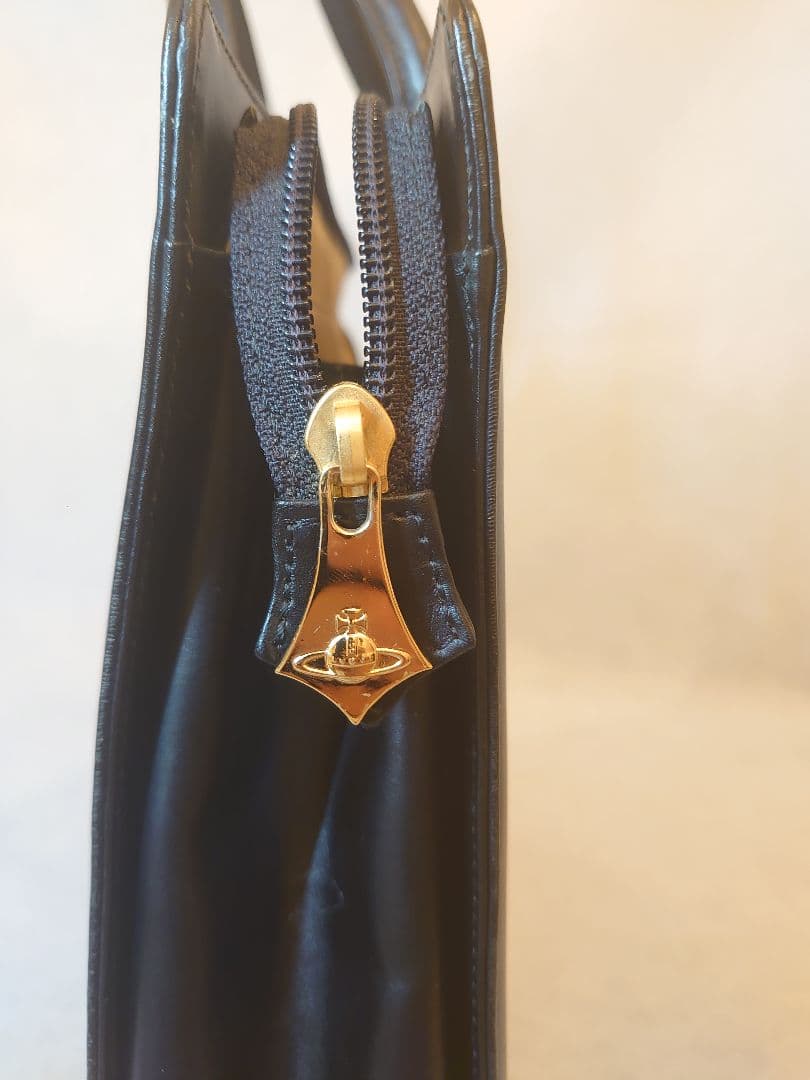 ヴィヴィアン・ウエストウッド　ビジネスバッグ