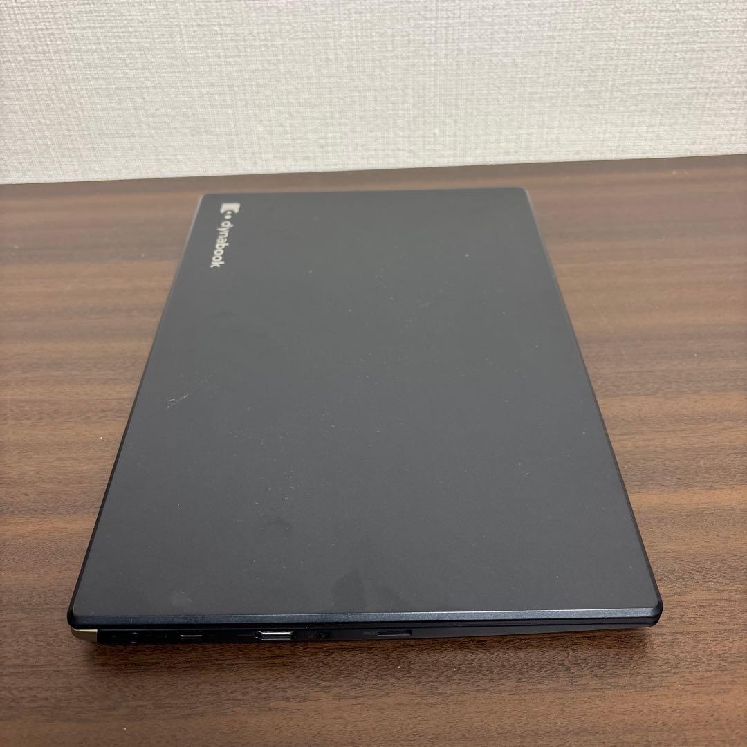 超美品&超軽量！第10世代Corei7搭載dynabook13.3型モバイルPC