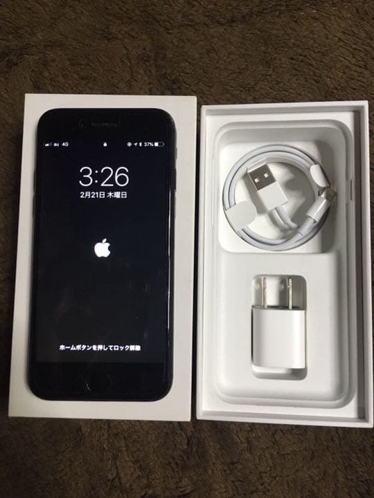 スマホアクセサリー iPhone 7  Black 32GB  au