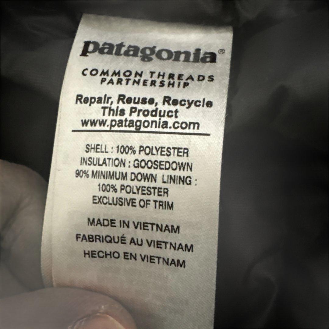 patagonia ブラック ダウンベスト