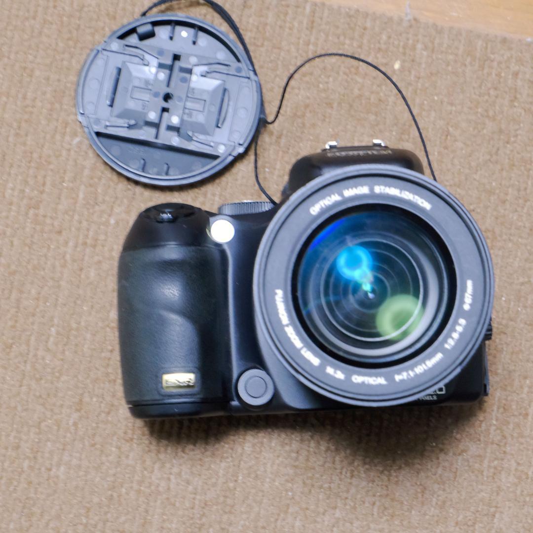デジタルカメラ FUJIFILM FinePix S200EXR