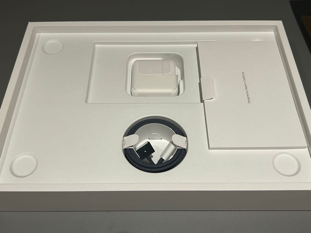 MacBook Air 13インチ M2 ミッドナイト