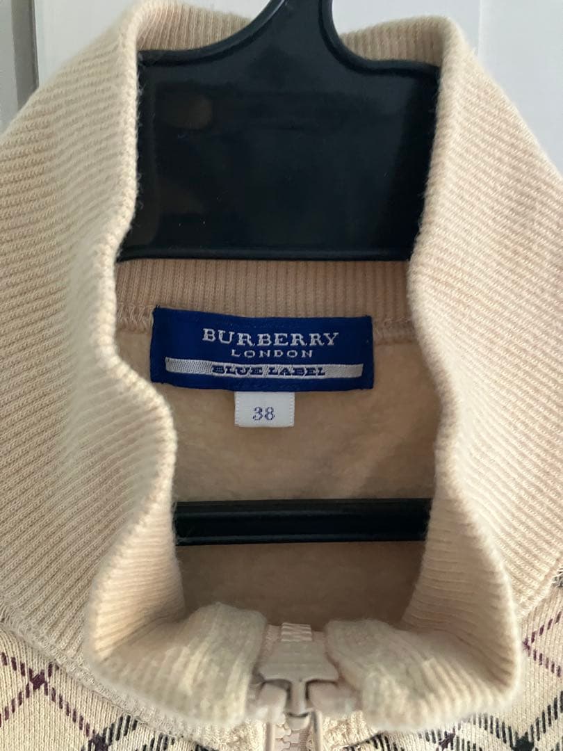レア　BURBERRY BLUE LABEL ジップアップ　裏起毛　38サイズ