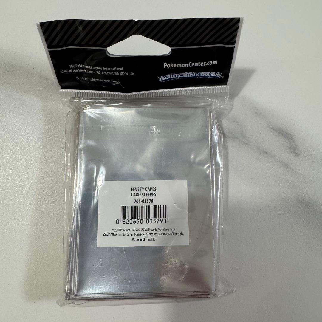 ポケモン　ポンチョを着たイーブイ 海外限定 ポケカ スリーブ デッキシールド
