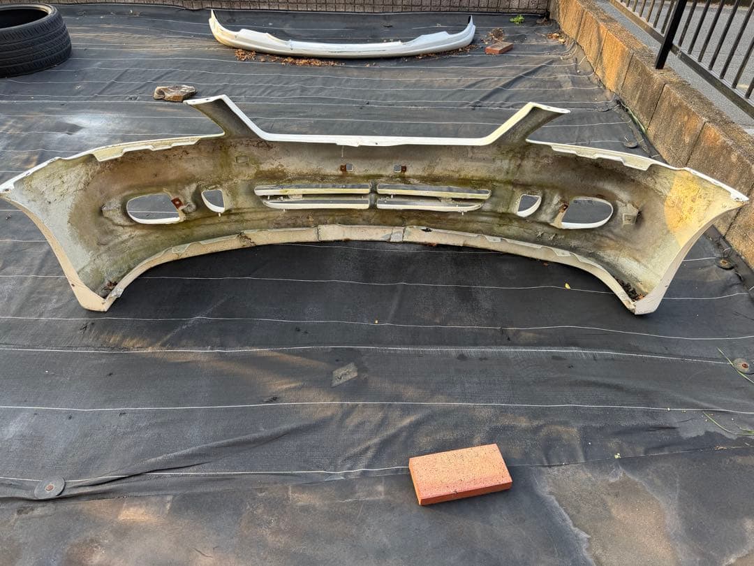 ホワイト フロントバンパー