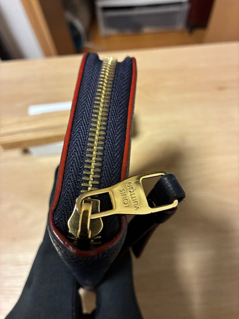 LOUIS VUITTON アンプラント 長財布 マリーヌルージュ 紺赤ジッピー
