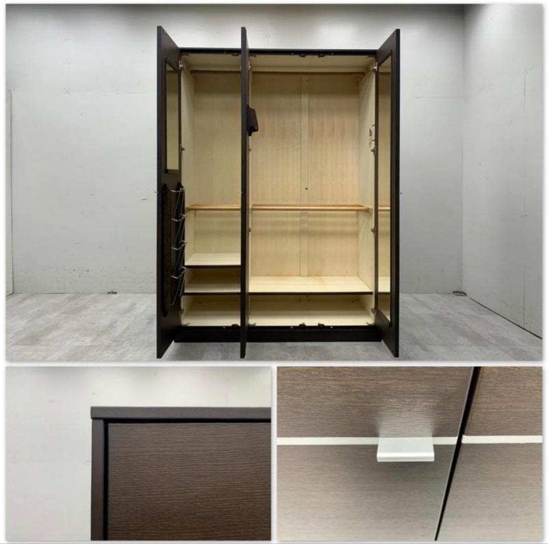 IDC大塚☆府中☆ワードローブ☆クローゼット収納☆焼き印⭐︎高級家具