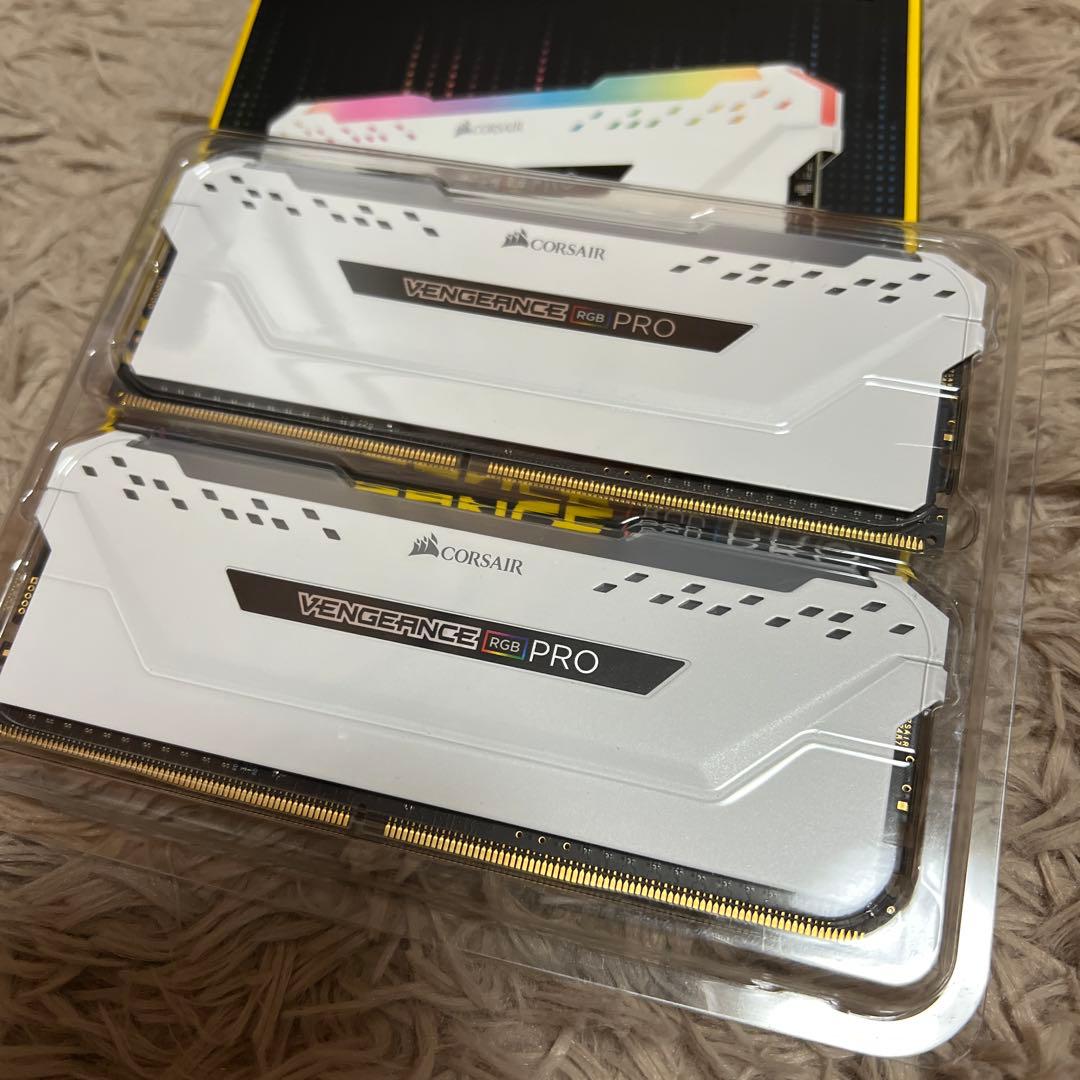 ［未使用］DDR4 CORSAIR 2×8GB /16GB 3200MHz