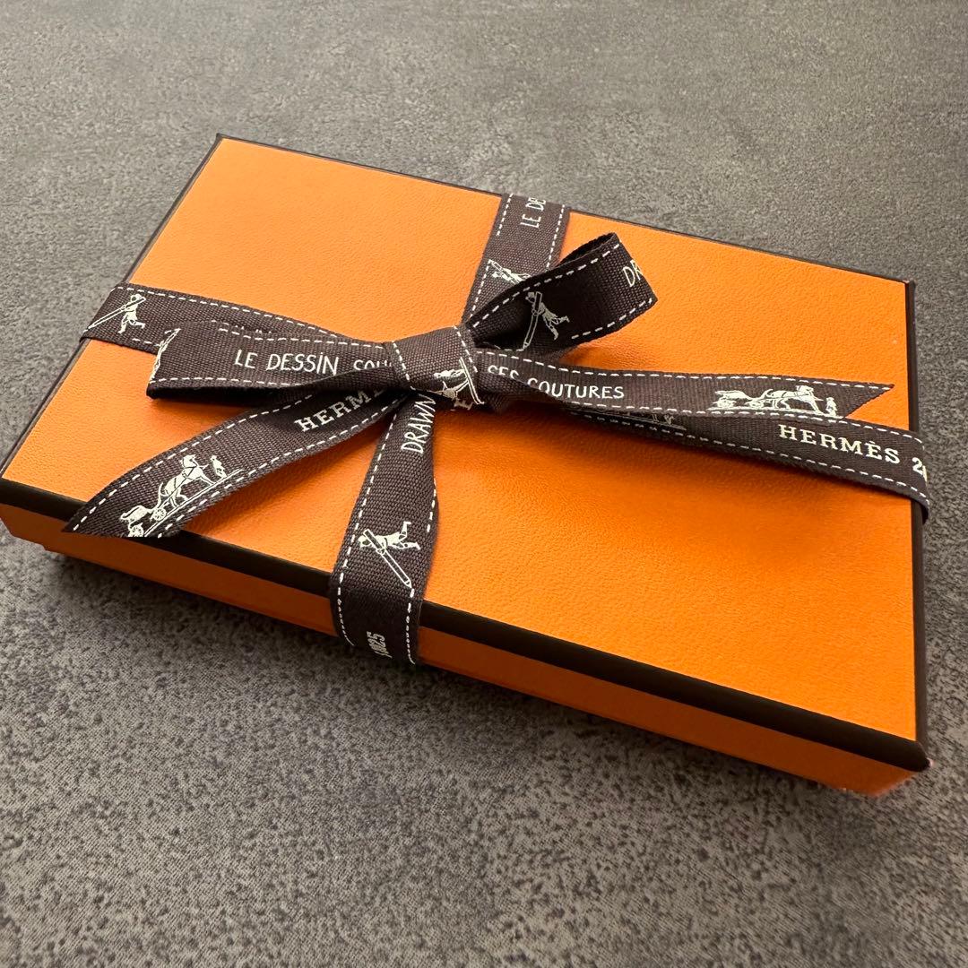 【新品】エルメス カルヴィデュオ エトゥープ HERMES CALVI DUO