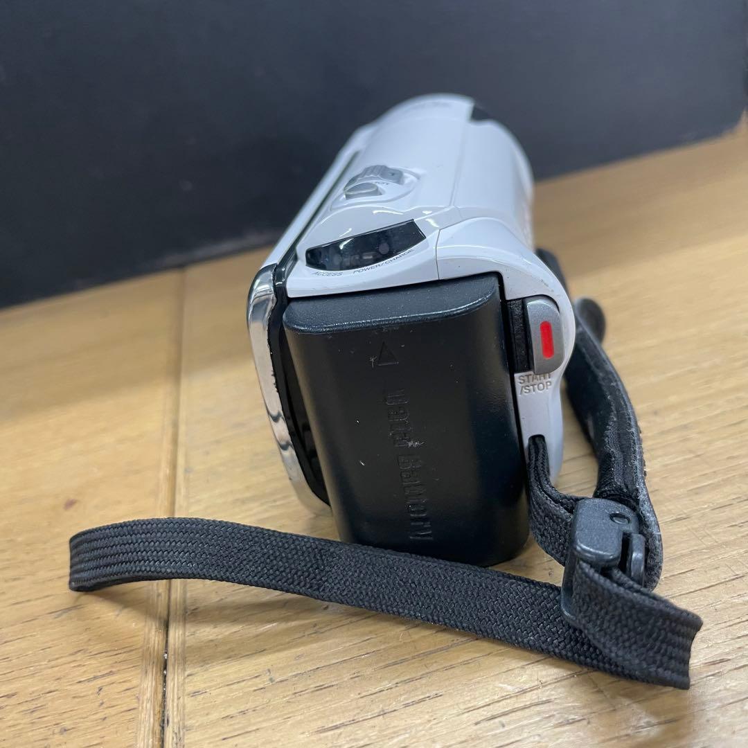 動作品 JVC Everio GZ-HM670 ビデオカメラ