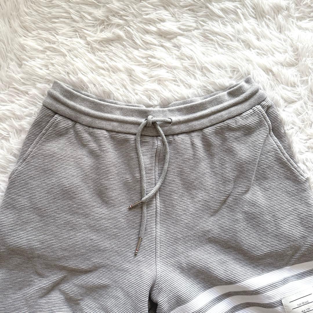 【トムブラウン】スウェットショートパンツ　ウエストゴム　4BAR ①