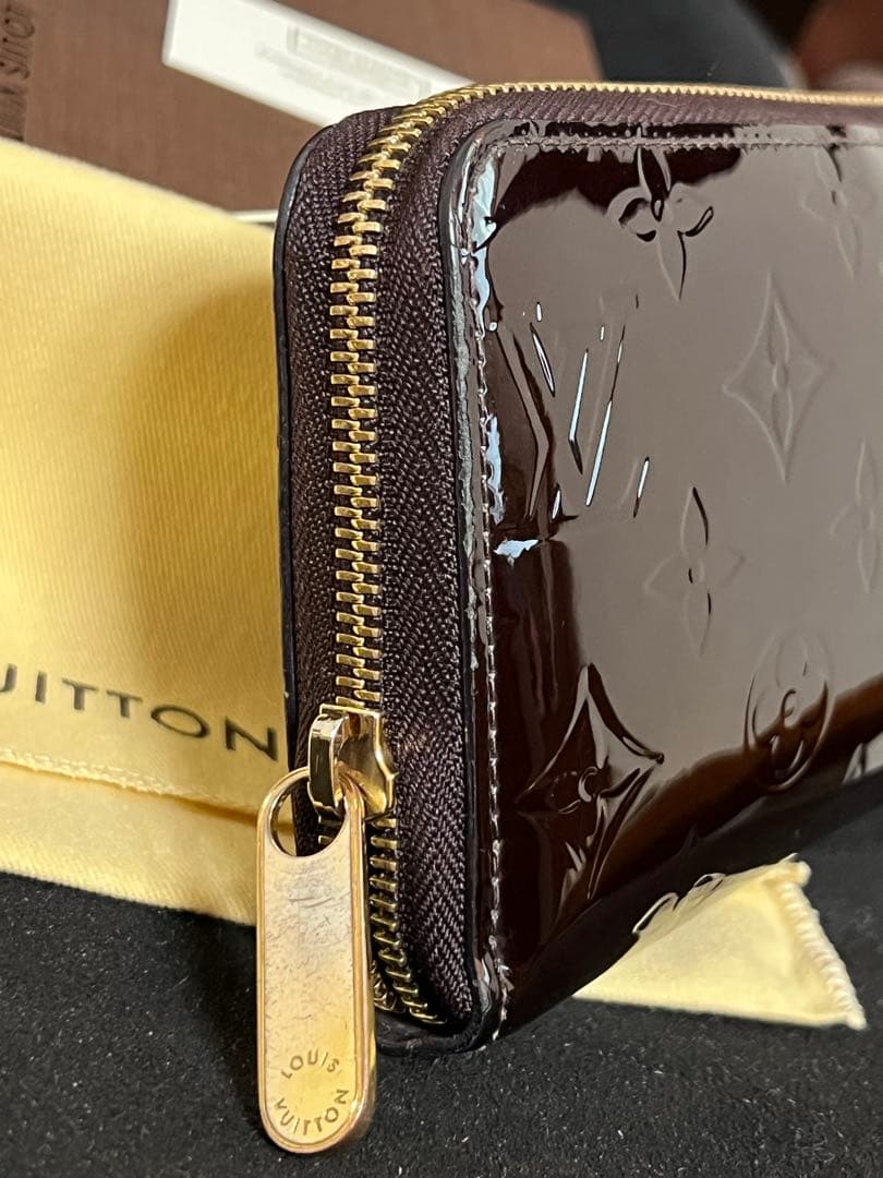 Louis Vuitton 長財布 ヴェルニ　ジッピー　ウォレット