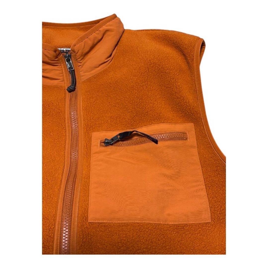 パタゴニア シンチラベスト フリース オレンジ(Redtail Rust)