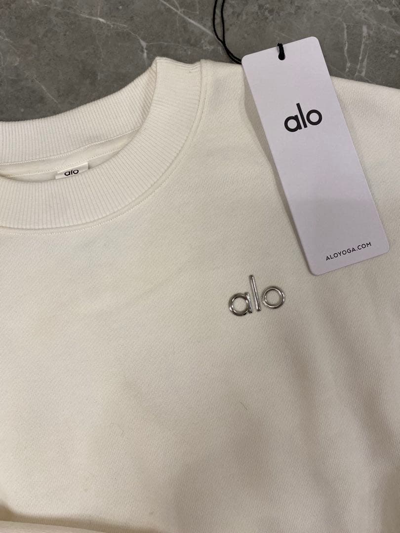 新品未使用　alo スウェット　XXS