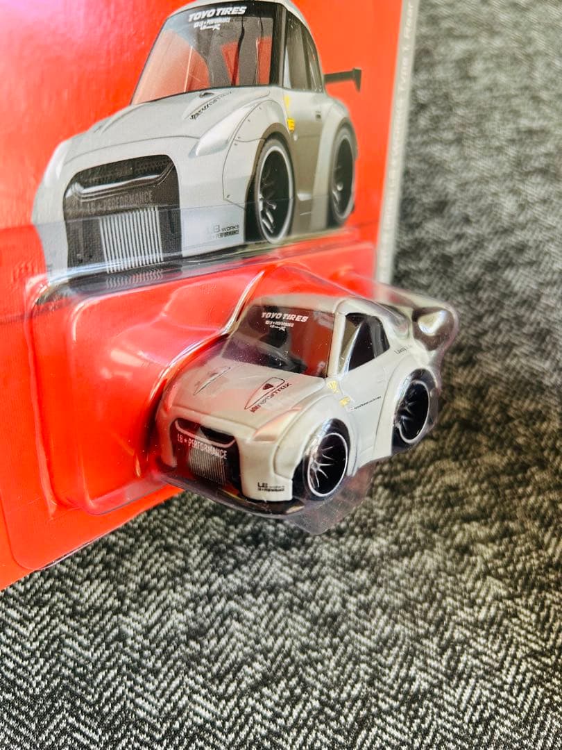 z*n様 MINI GT Qube Carz ミニカーセット 001-006 日