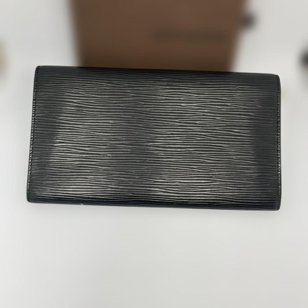 Louis Vuitton エピ　長財布　ヴィトン　ポルトフォイユ　サラ