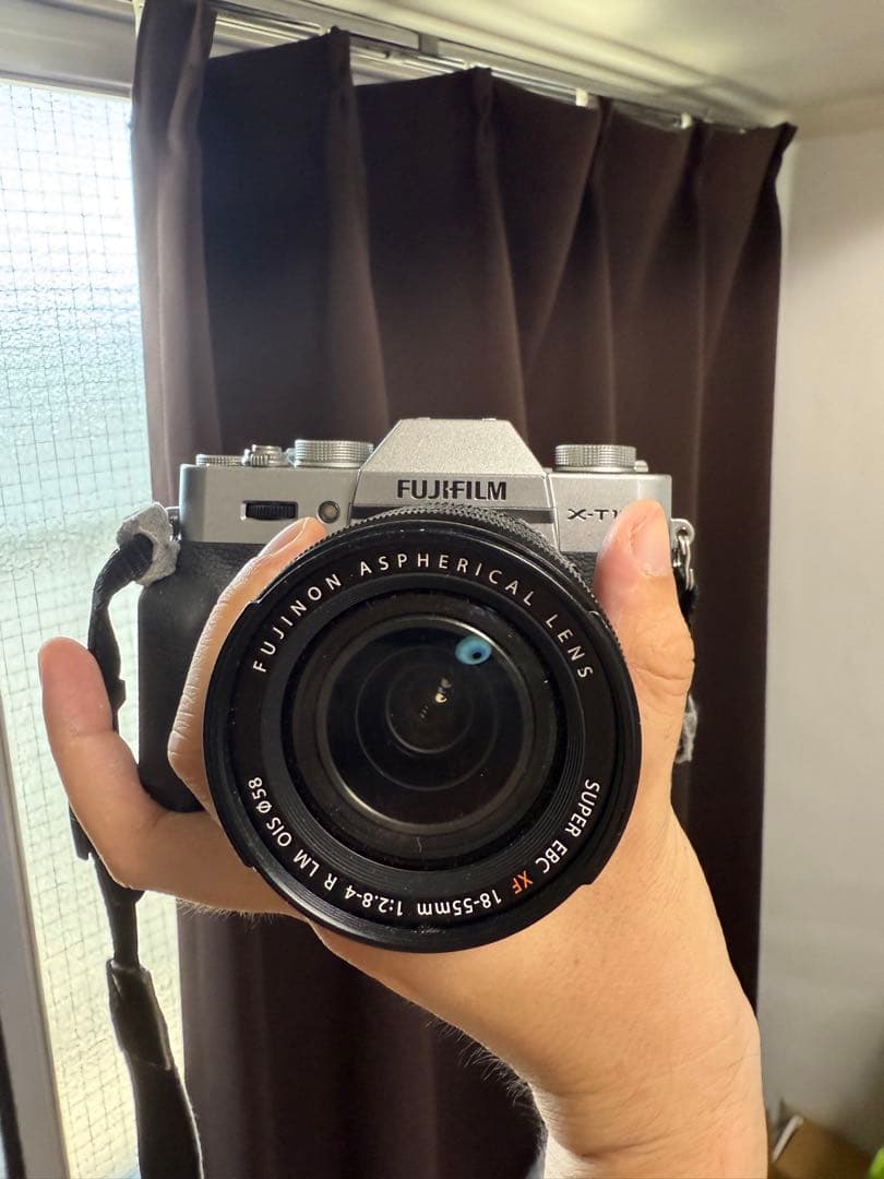Fujifilm X-T10 本体 + Fujinon 18-55mmレンズ