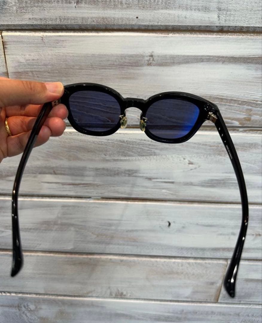 NSH サングラス　数原着用　即完売品