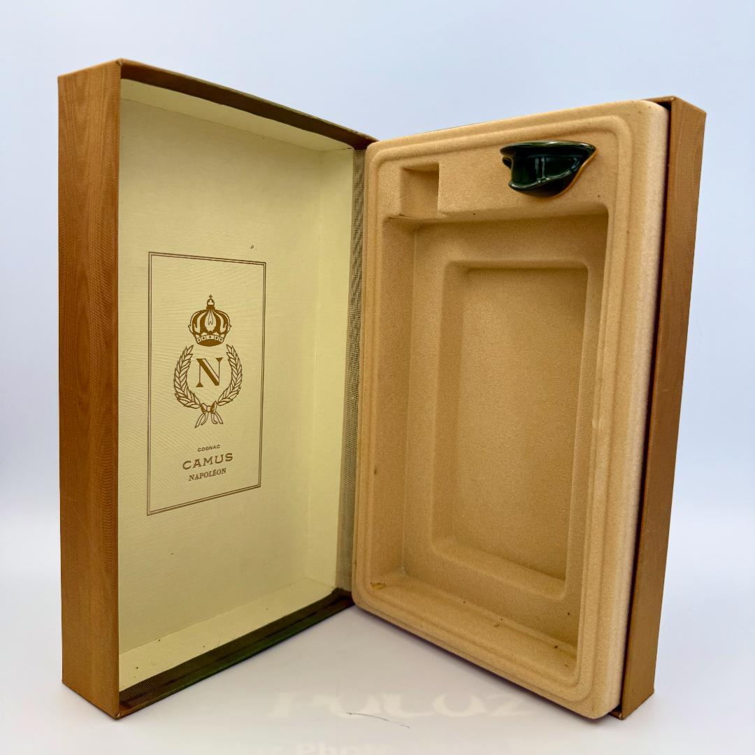 CAMUS ナポレオン本型 1969年ビセンテナリー記念リモージュ製シリアル入