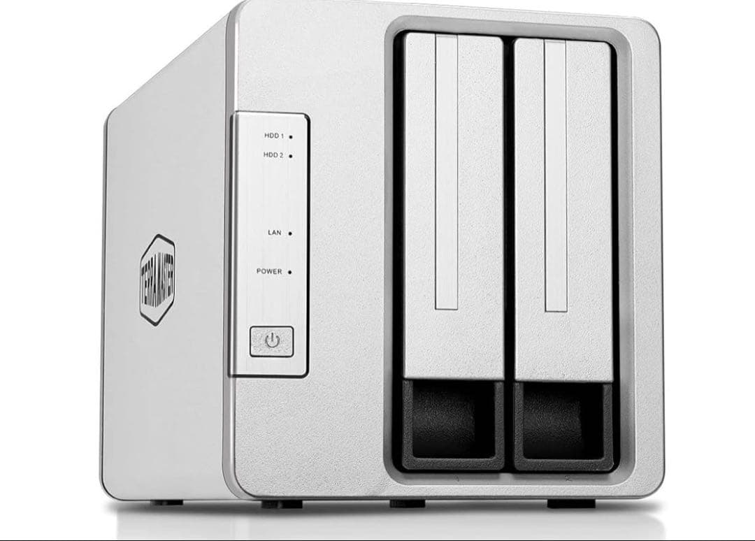 TerraMaster F2-223 2ベイ NAS SMB向けストレージ