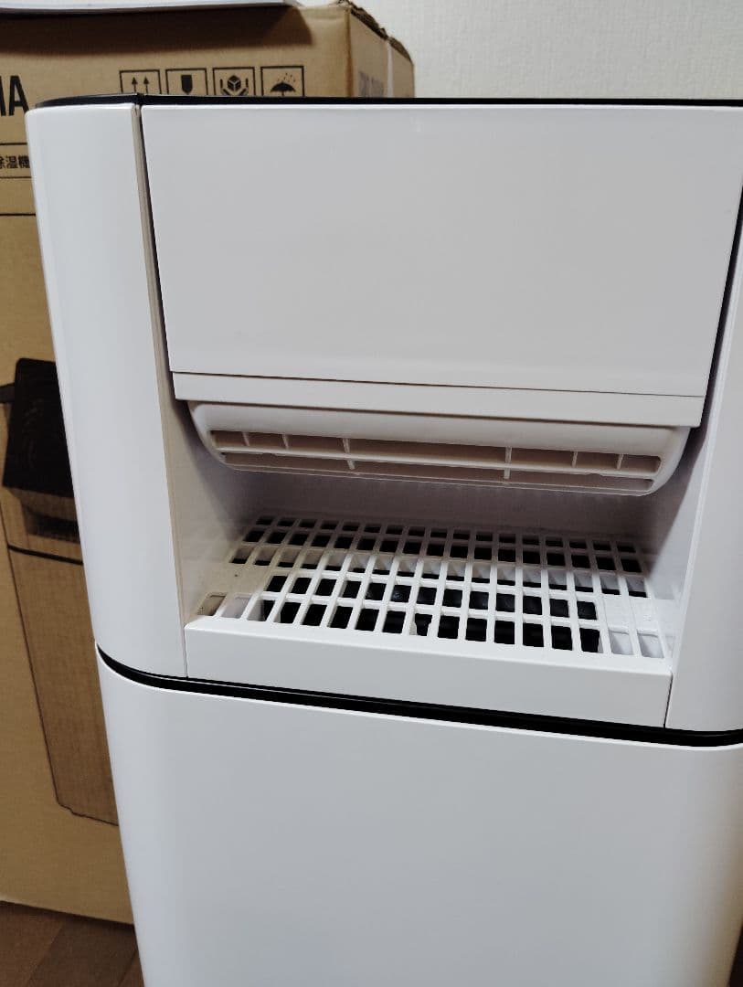 アイリスオーヤマ サーキュレーター衣類乾燥除湿機 IJD-150 ほぼ未使用