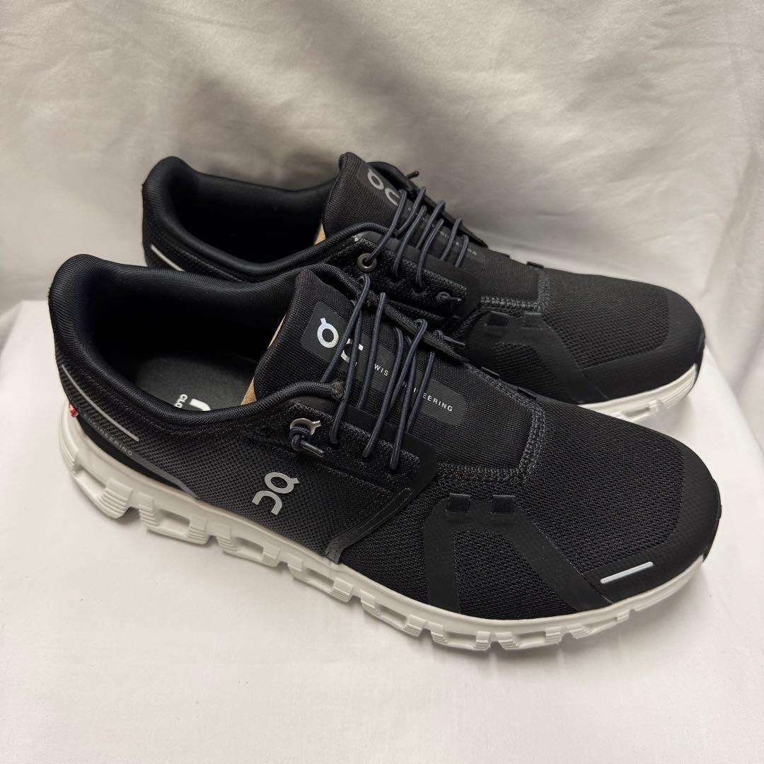 オン　Cloud 6 スニーカー メンズ 27.5cm