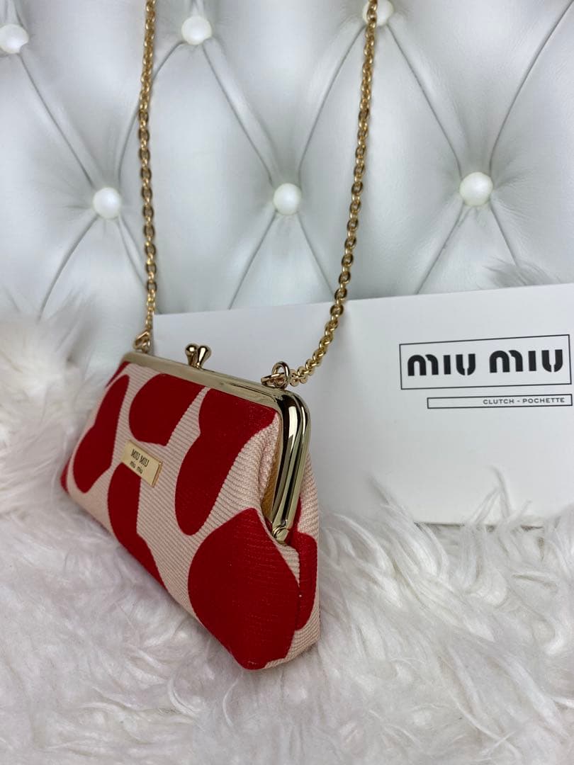 MIU MIU ハート柄 クラッチバッグショルダーバッグ正規品ノベルティ新品