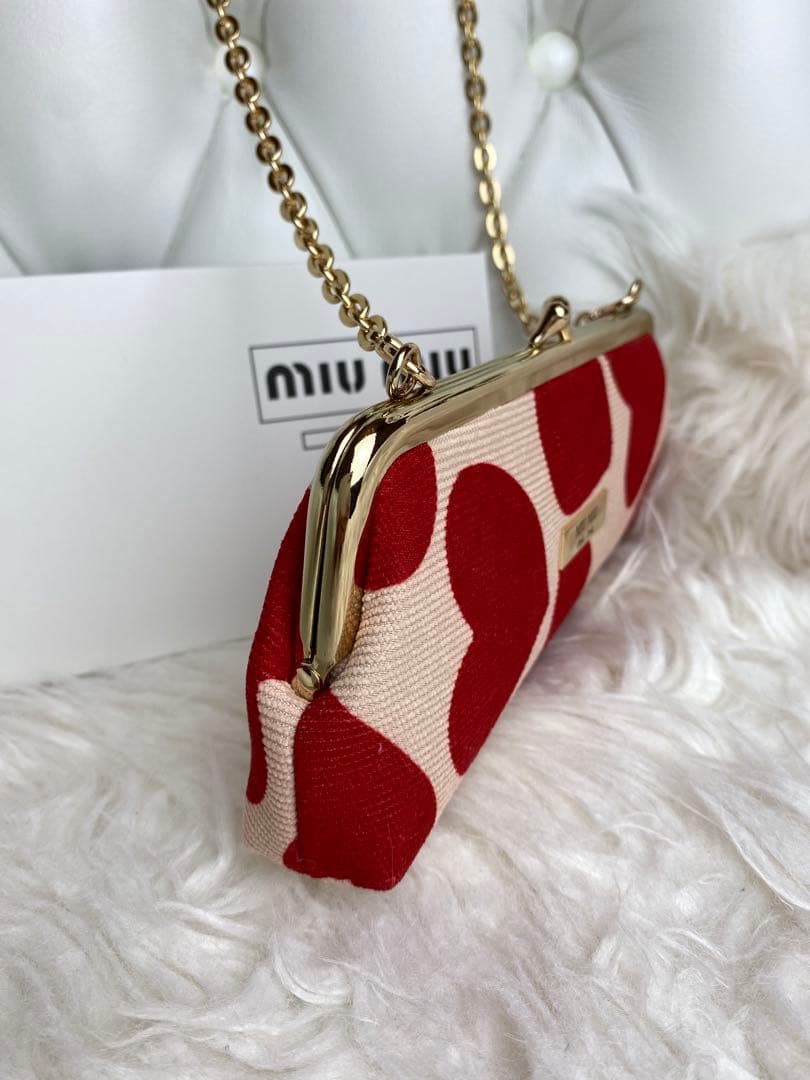 MIU MIU ハート柄 クラッチバッグショルダーバッグ正規品ノベルティ新品