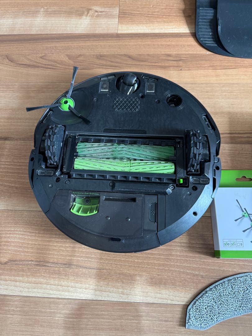 iRobot Roomba Combo j7+ 拭き掃除・自動ゴミ収集
