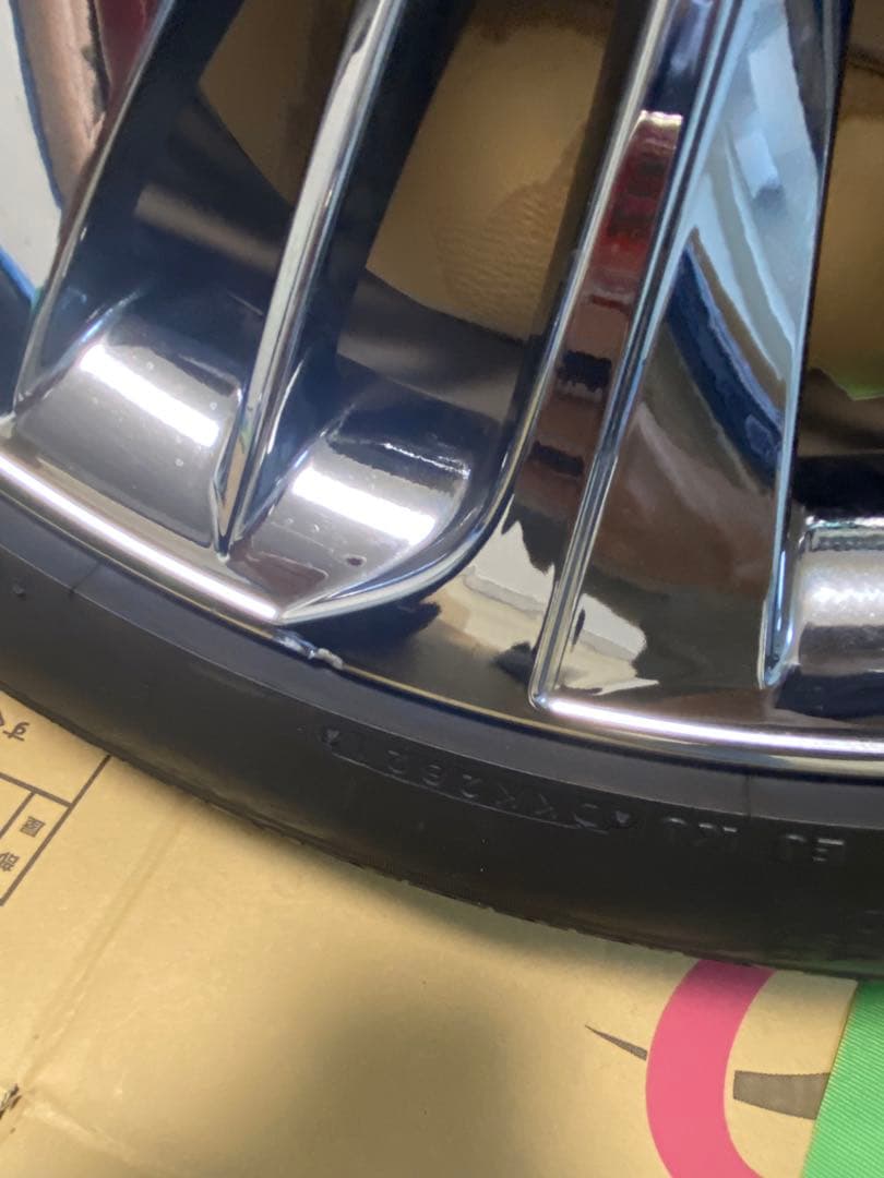 ②レクサス　LS500 オプションホイール20インチ