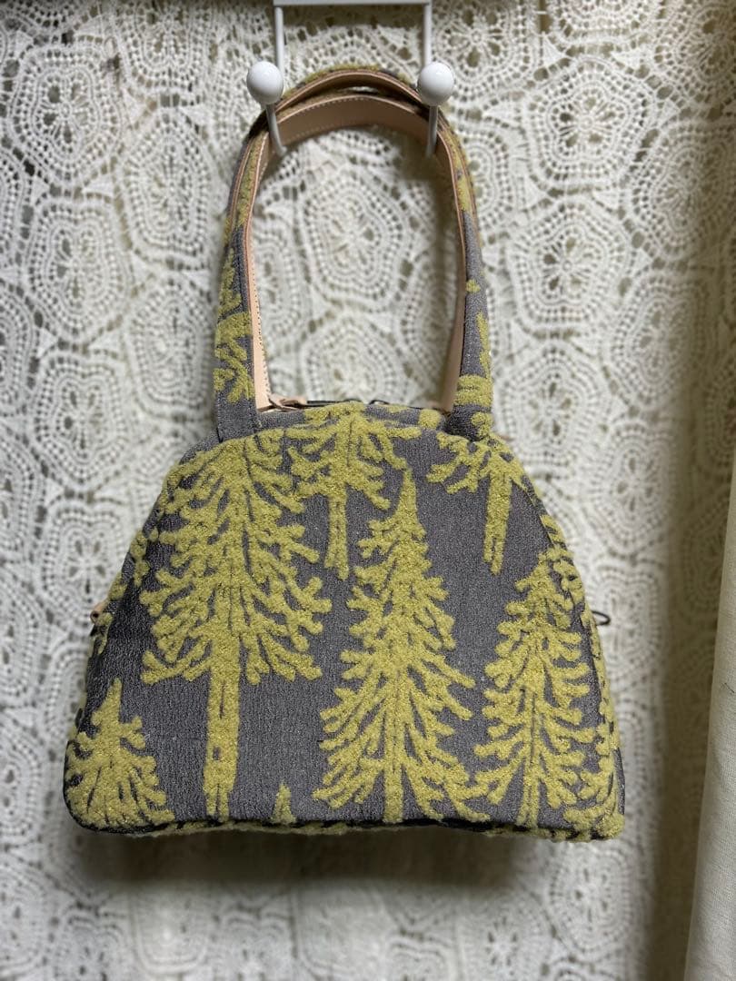 しし 51102B ミナペルホネンハンドメイドラウンド型バッグ