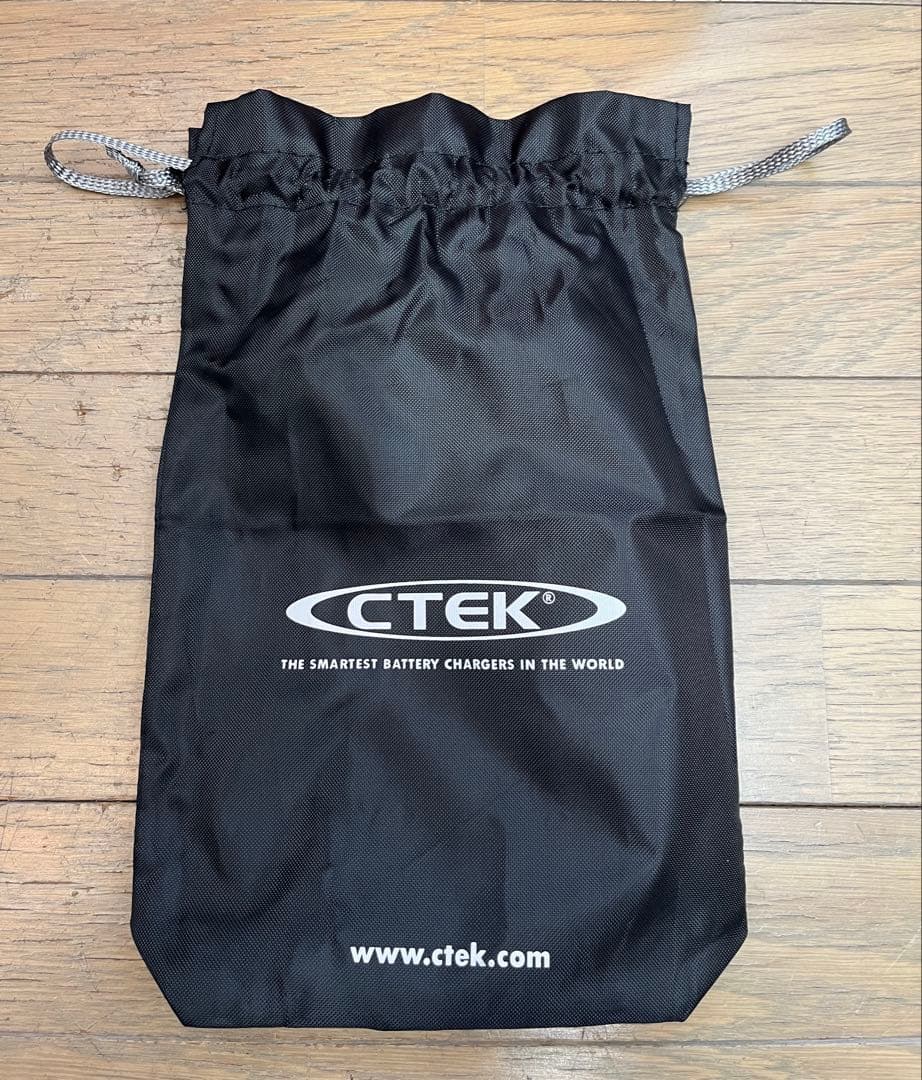 CTEK LITHIUM XS充電器12V 4.3A 国内正規品