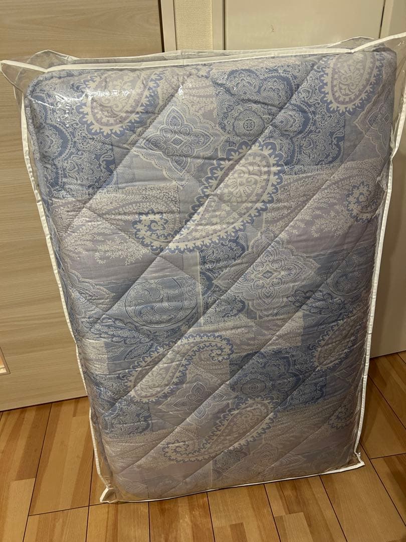 【昭和西川】軽量ウレタン製敷き布団（日本製）