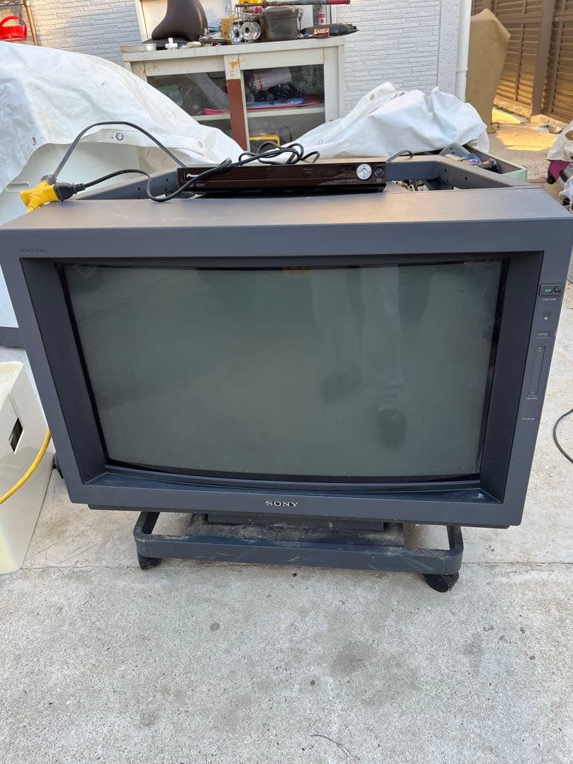 引き取り限定　SONY PROFEEL16×9 KX-32HV50