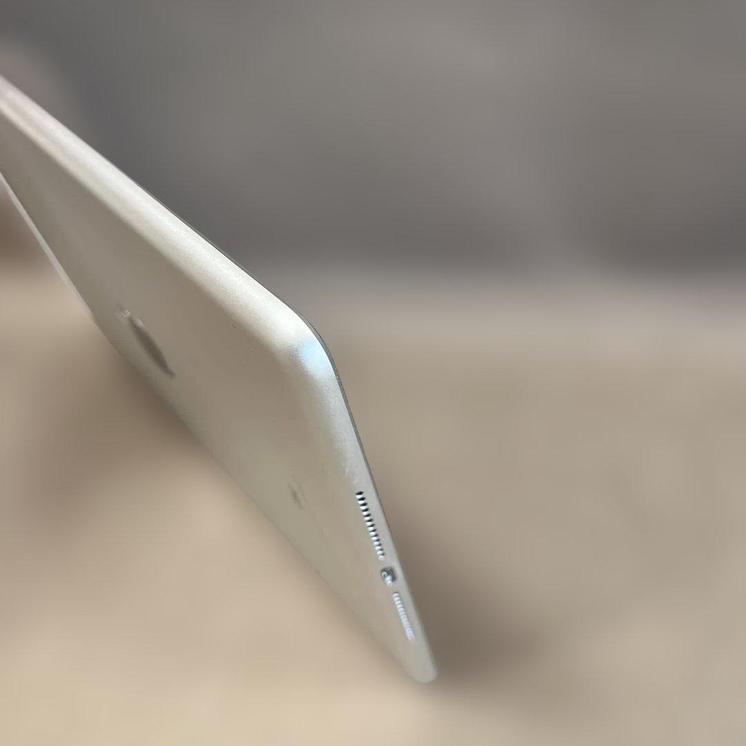 Apple iPad 第6世代 Wi-Fi Cellular 32GB