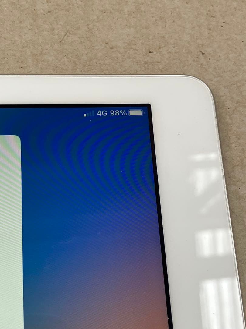 Apple iPad 第5世代 32GB スペースグレー 本体