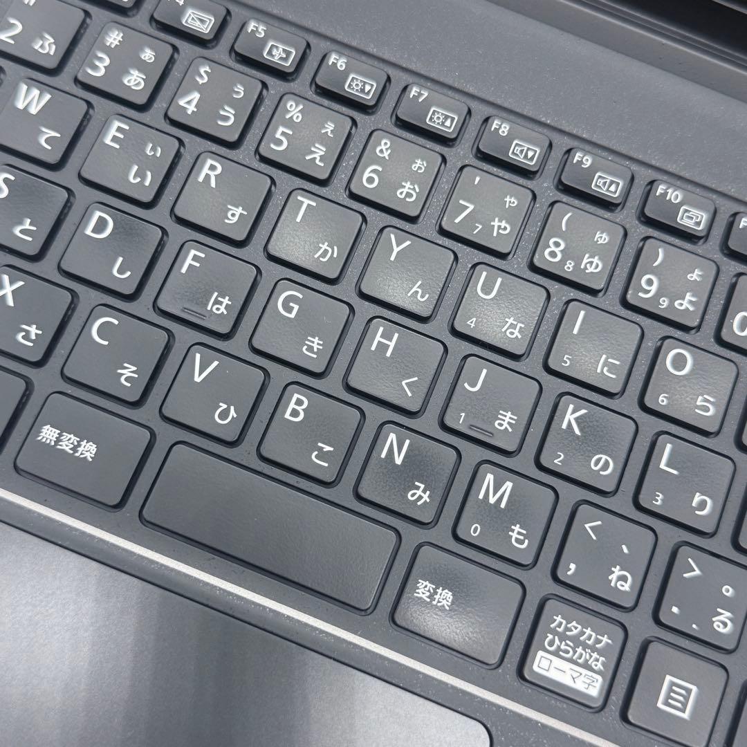 美品 ノートパソコン 第13世代 Corei5/8GB/256GB オフィス付き