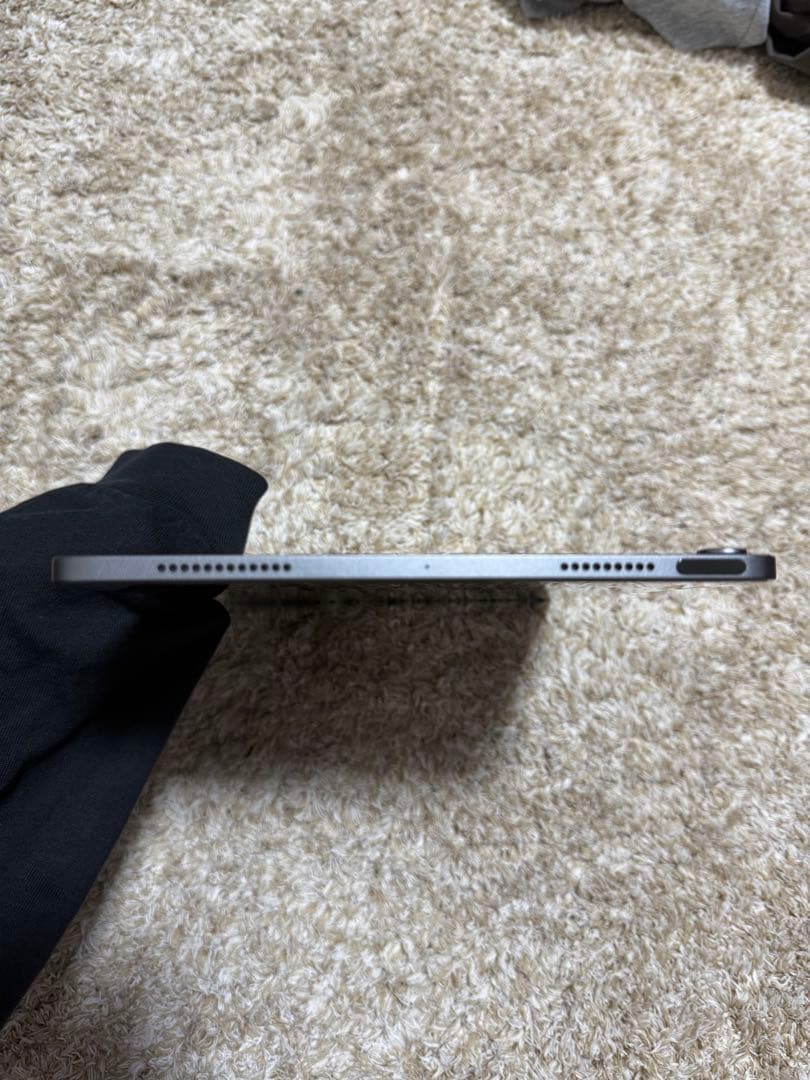 Apple iPad Air（第5世代 ）スペースグレー 64GB