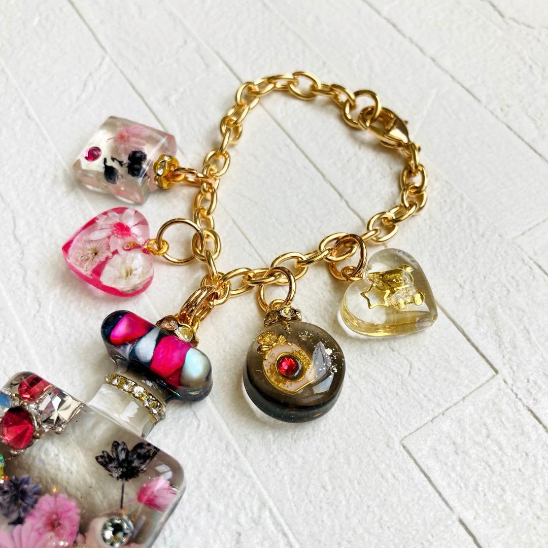 ☆Fivepeacelove☆ページ　名入れチャームレジンキーホルダー5点