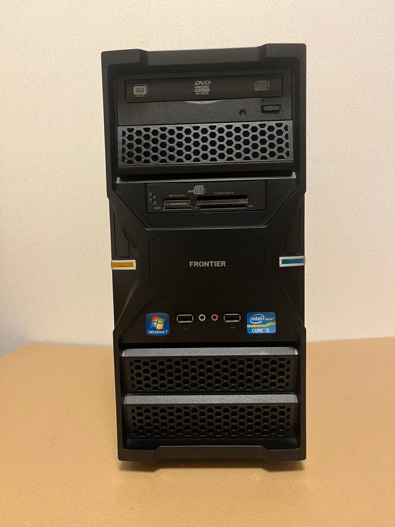 軽量、コンパクト♪ FRONTIER デスクトップPC