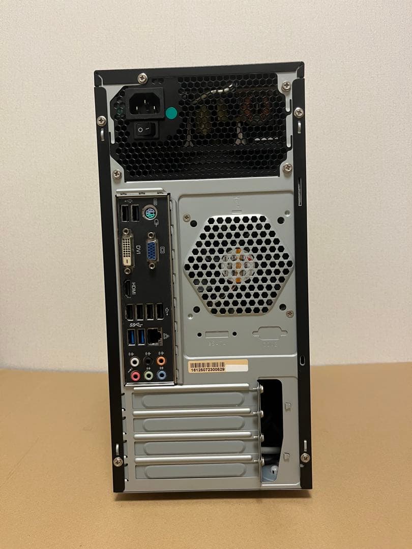 軽量、コンパクト♪ FRONTIER デスクトップPC