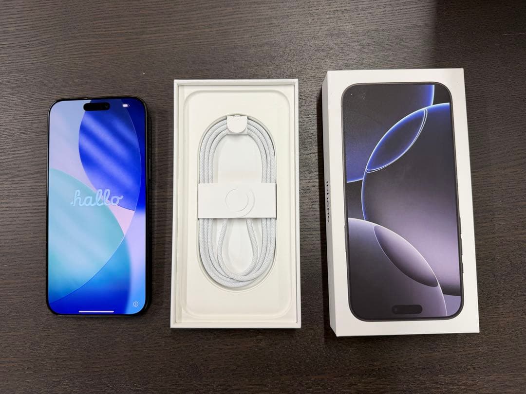 スマートフォン本体 iPhone 16 Pro Max 512G, Black