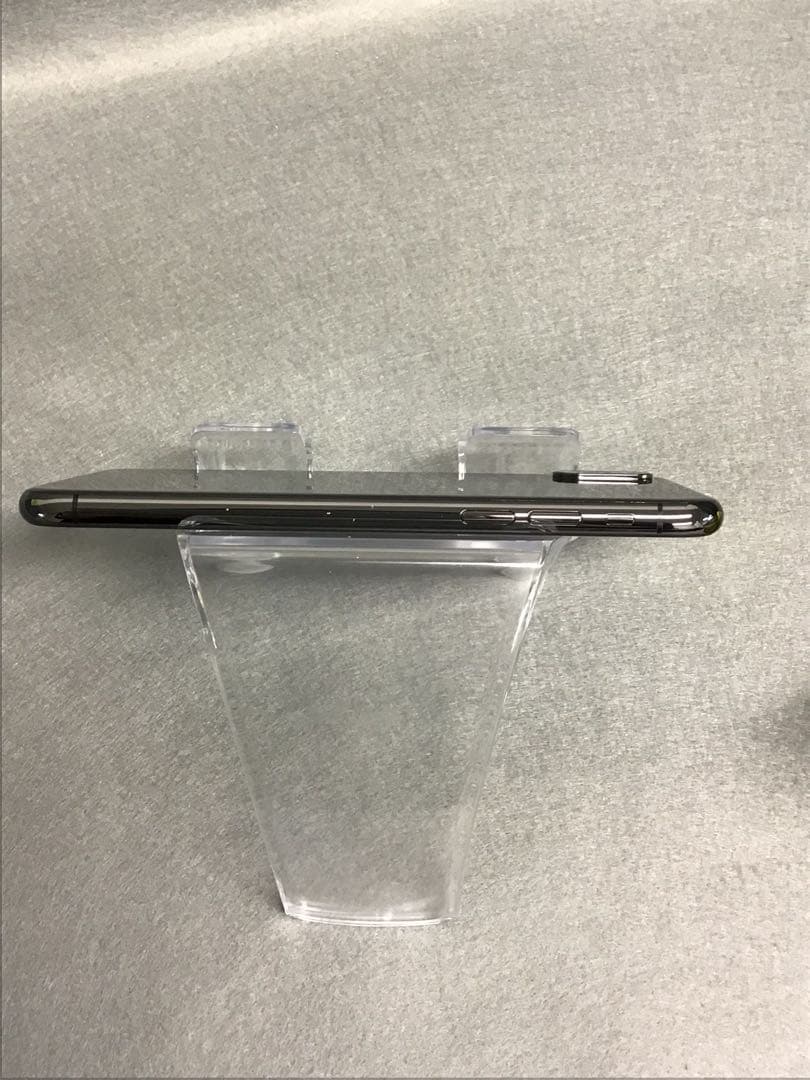 美品 国内版 SIMフリー　iPhoneX 64GB スペースグレイ色