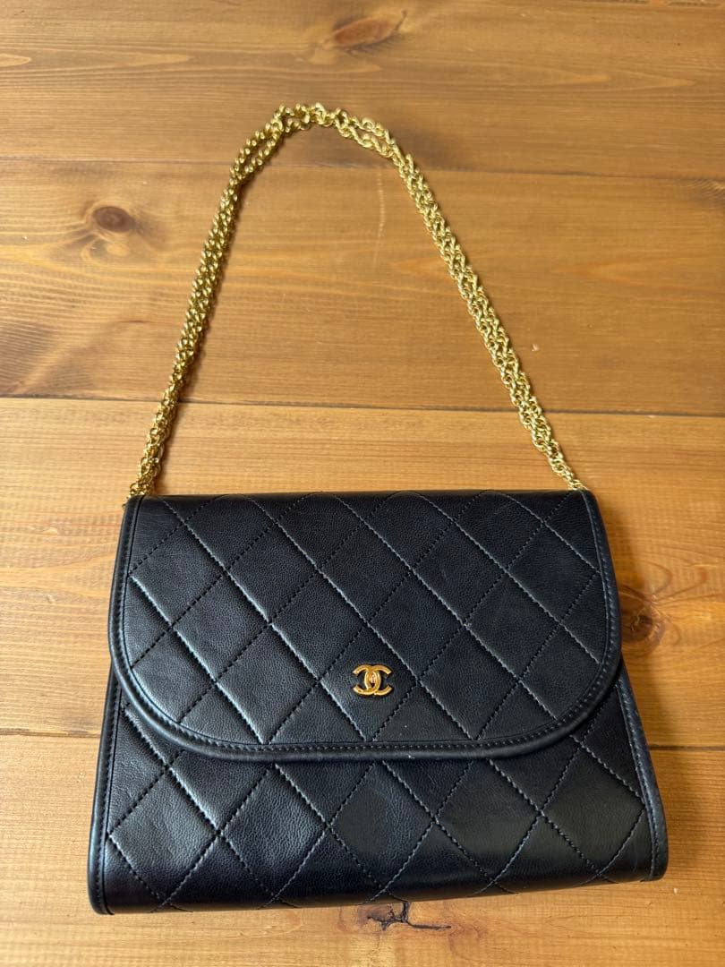 美品 シャネル マトラッセ コンパクト ミニ チェーン ショルダー バッグ