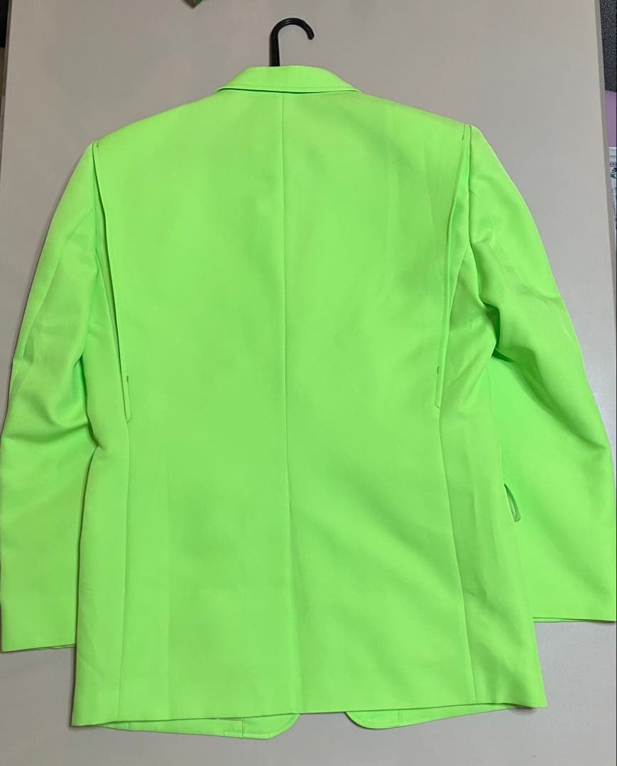 蛍光グリーン テーラードジャケット