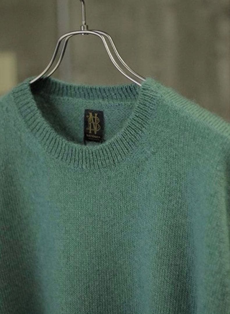 ハ*ン様 BATONER クルーネックセーター