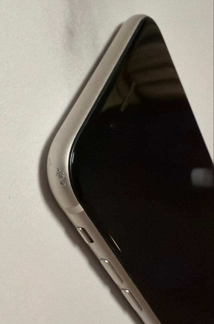 Apple iPhone SE 第3世代 アップル ホワイト シルバー 64GB